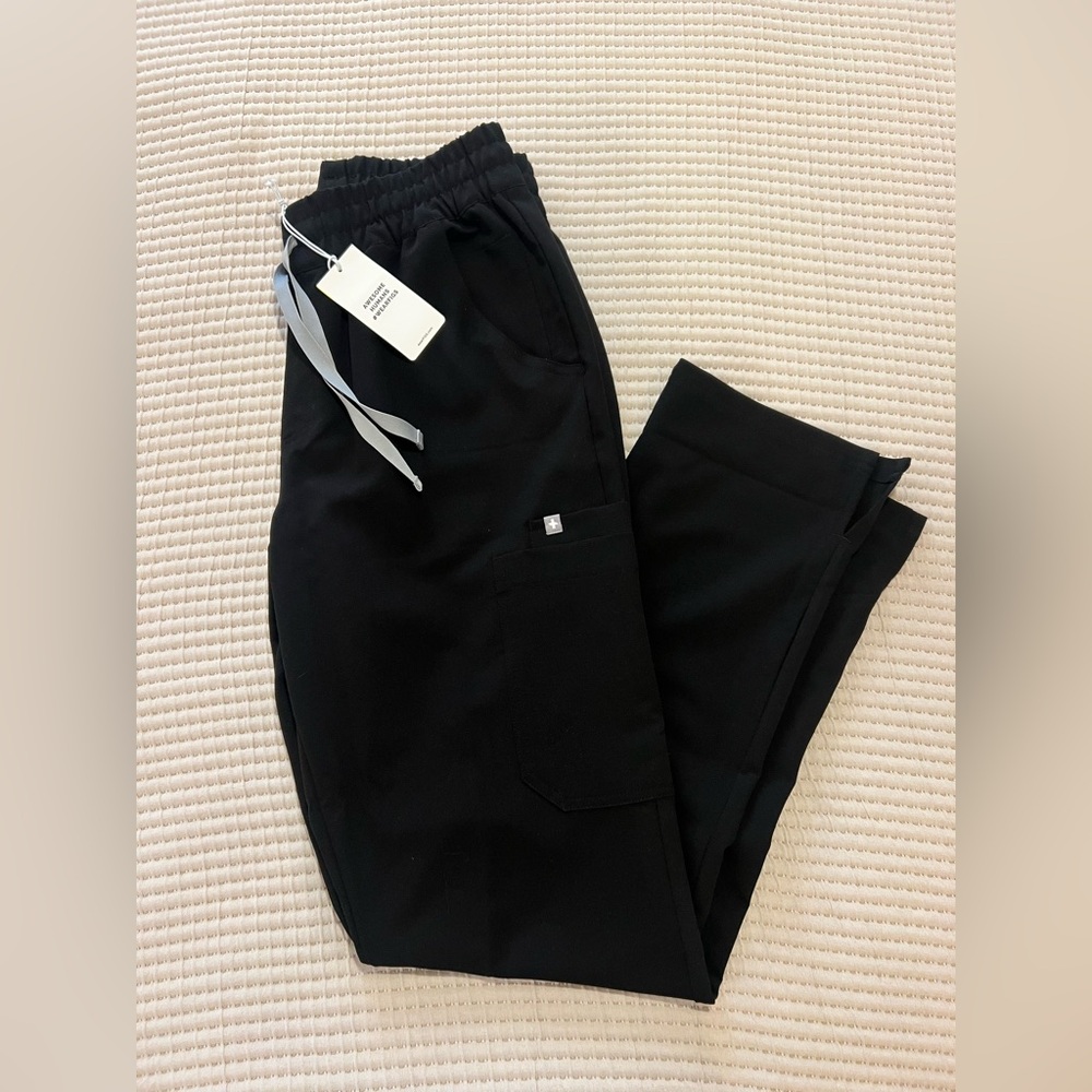 NWT Black Figs High Waisted Dowa Scrub Pants